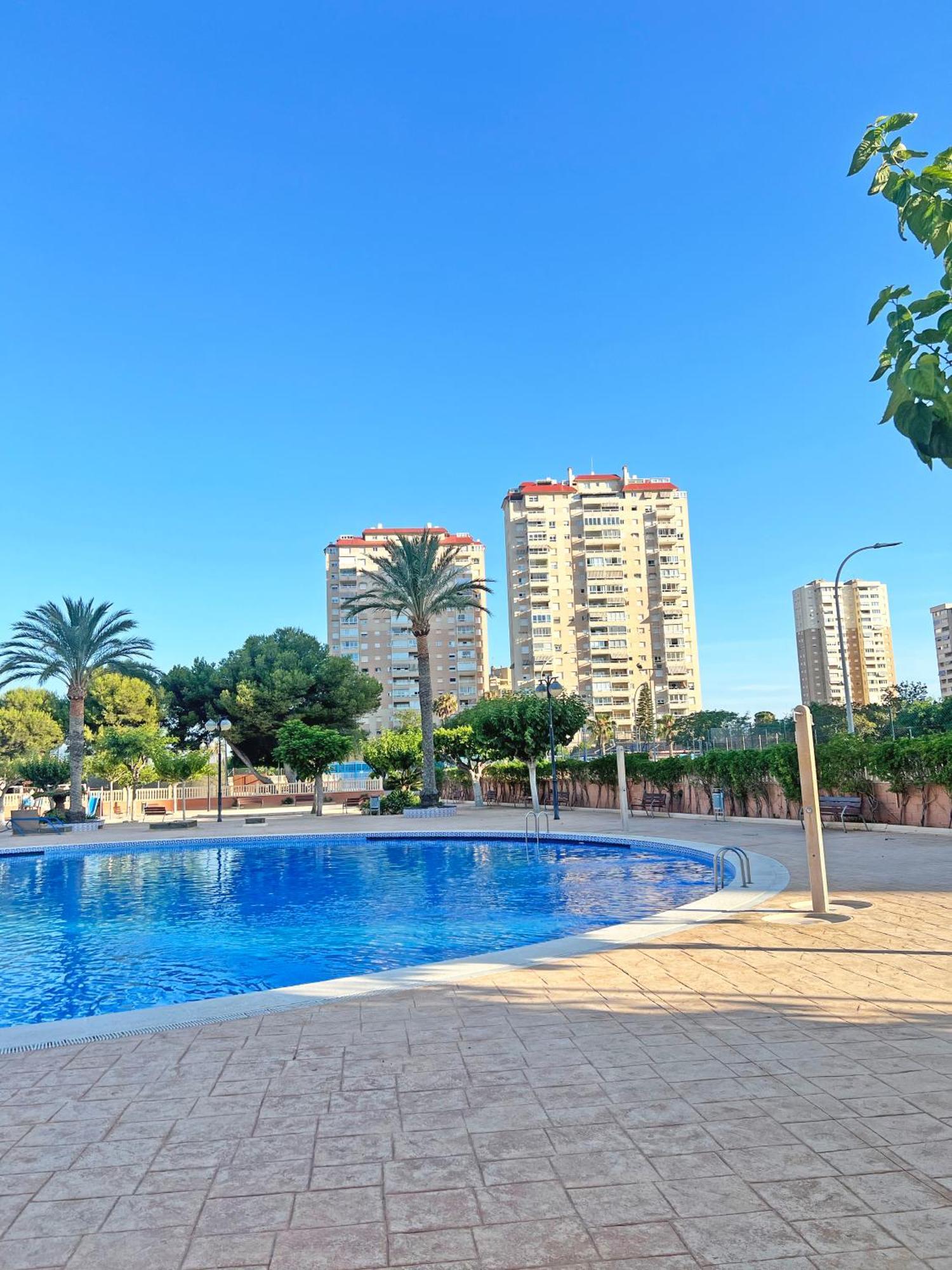 Coqueto Con Piscina, Nuevo A 50M Del Mar, Parking Gratis Lejlighed El Campello Eksteriør billede